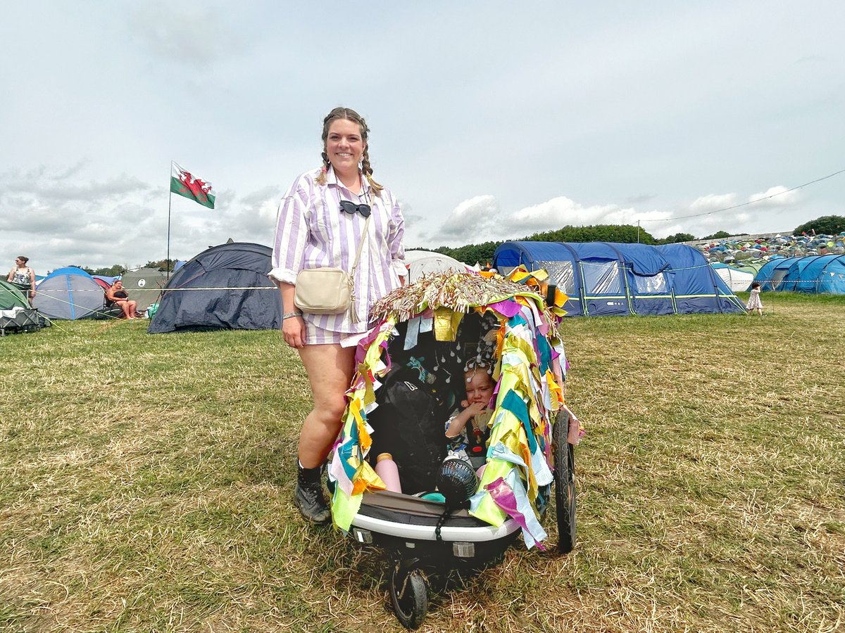 GlastoLive's tweet image. Like a mobile ribbon tower! What a buggy… RS