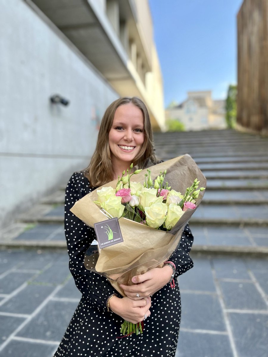 M2DPFSceaux's tweet image. Félicitations aux étudiants diplômés de la promotion 2022-2023 ! 🎓
Merci à tous pour cette année inoubliable et particulièrement au Pr. Françoise Labarthe.
L’asso souhaite une très belle réussite professionnelle aux nouveaux diplômés !☀️

#droit #master2 #m2dpf #m2 #droitprive