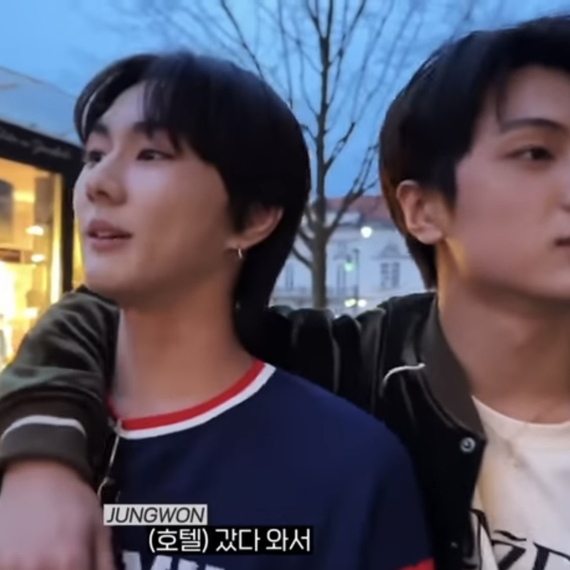 “호텔” ..... 예 저도 알아요

하지만...