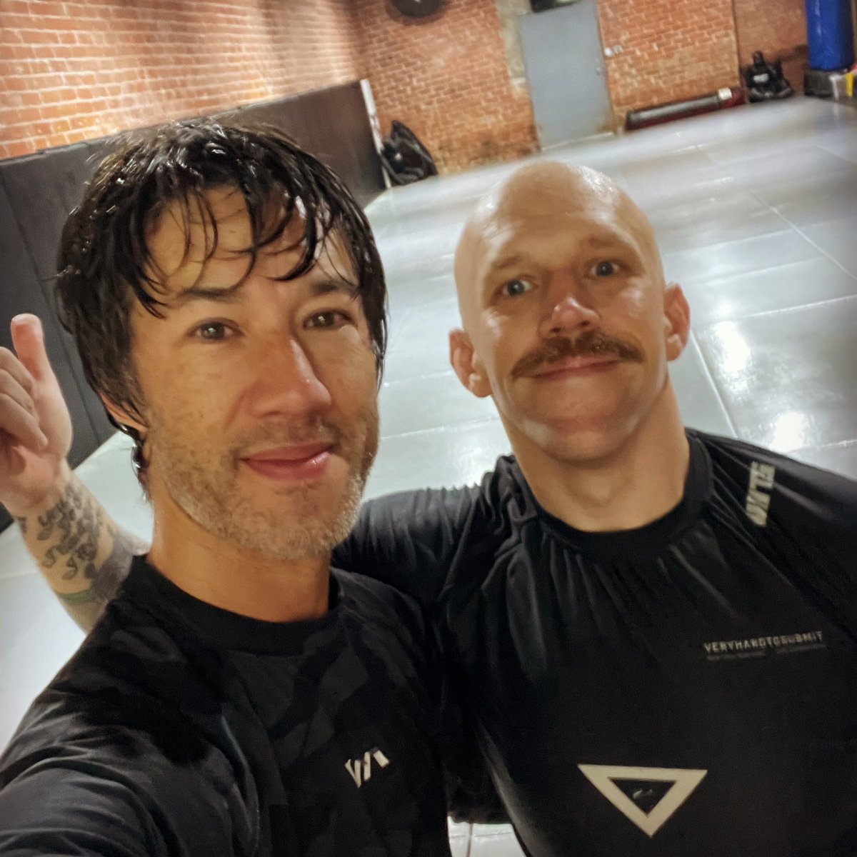 BrendanDrums's tweet photo. thanks for all the great rounds @docadam and the rest of Pod Zero. #jiujitsu #bjj #ghostpod @RenzoGracieLos1 π₯ https://t.co/3QCPrvynjK