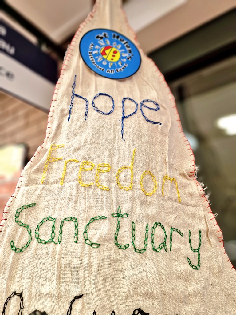 sthelensp's tweet photo. Coinciding with #RefugeeWeek our art exhibit for #PrimaryDanceProject @TaliesinSwansea features work inspired by #HewLocke - here our hand stitched sail is emblazoned with words close to the hearts of pupils at our school. St. Helen's is a School of Sanctuary🌈 @The_Lowry @Tate https://t.co/5pgbbmbFws