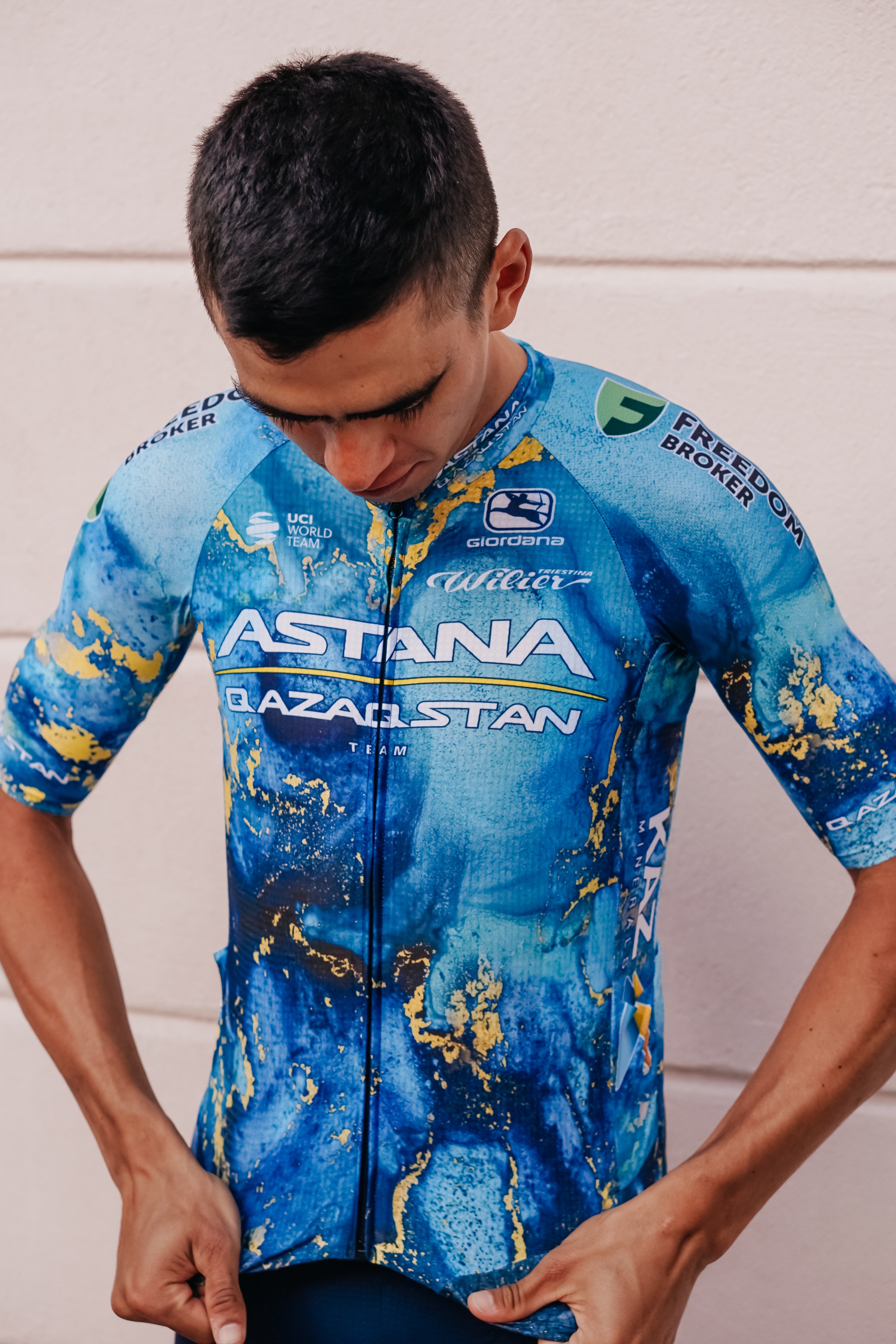 Astana jersey online