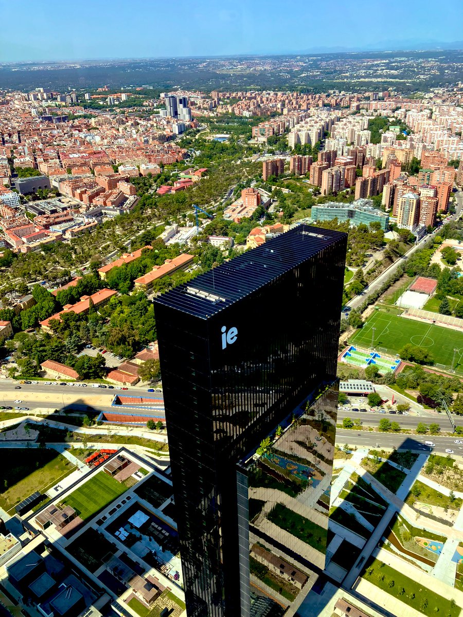 Gracias <a href="/ieArchDesign/">iearchdesign</a> <a href="/IEbusiness/">iebusiness</a> por la excelente sesión con el Alcalde de #Atenas <a href="/KaminisG/">Georgios Kaminis</a> 🇪🇺🇬🇷. Hemos hablado de la #innovación y #participación social en el desarrollo de ciudades como #MadridNuevoNorte 🇪🇸🇪🇺<a href="/ComunidadMadrid/">Comunidad de Madrid</a> <a href="/CarlosNovilloPi/">Carlos Novillo Piris</a> <a href="/medioambientecm/">Medio Ambiente▪️Comunidad de Madrid</a> <a href="/MadridNuevoN/">Madrid Nuevo Norte</a>