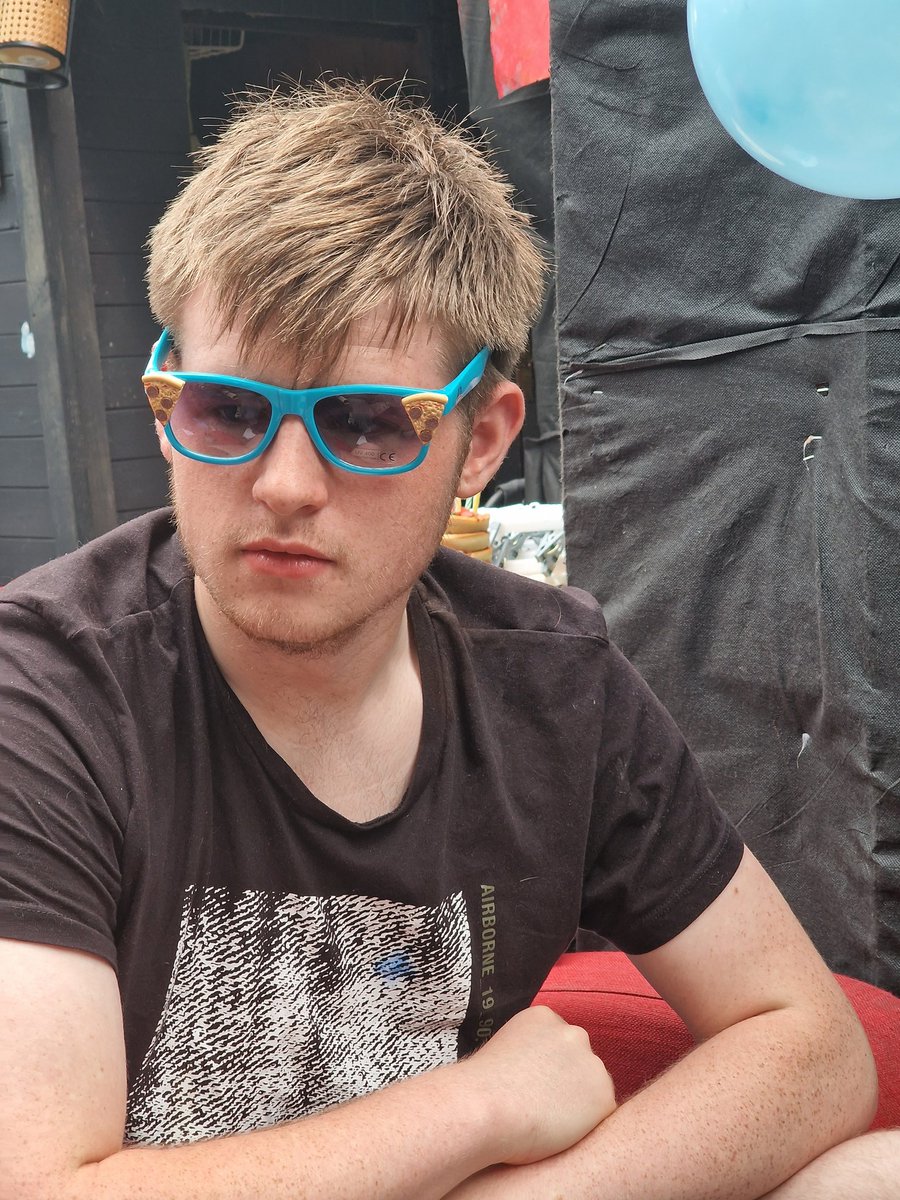 ColinHerkes's tweet photo. #chicagotown think you have a superman here pizza birthday cake and official chicago town sunglasses winner https://t.co/2tjNUqSx0T