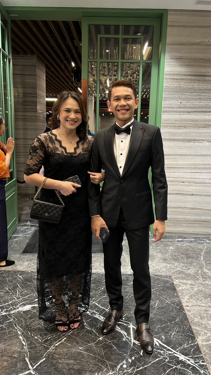 FikriShohibul's tweet photo. @FajarAlviaan Udah ada gandengan✌️ https://t.co/plLBJIUFoh