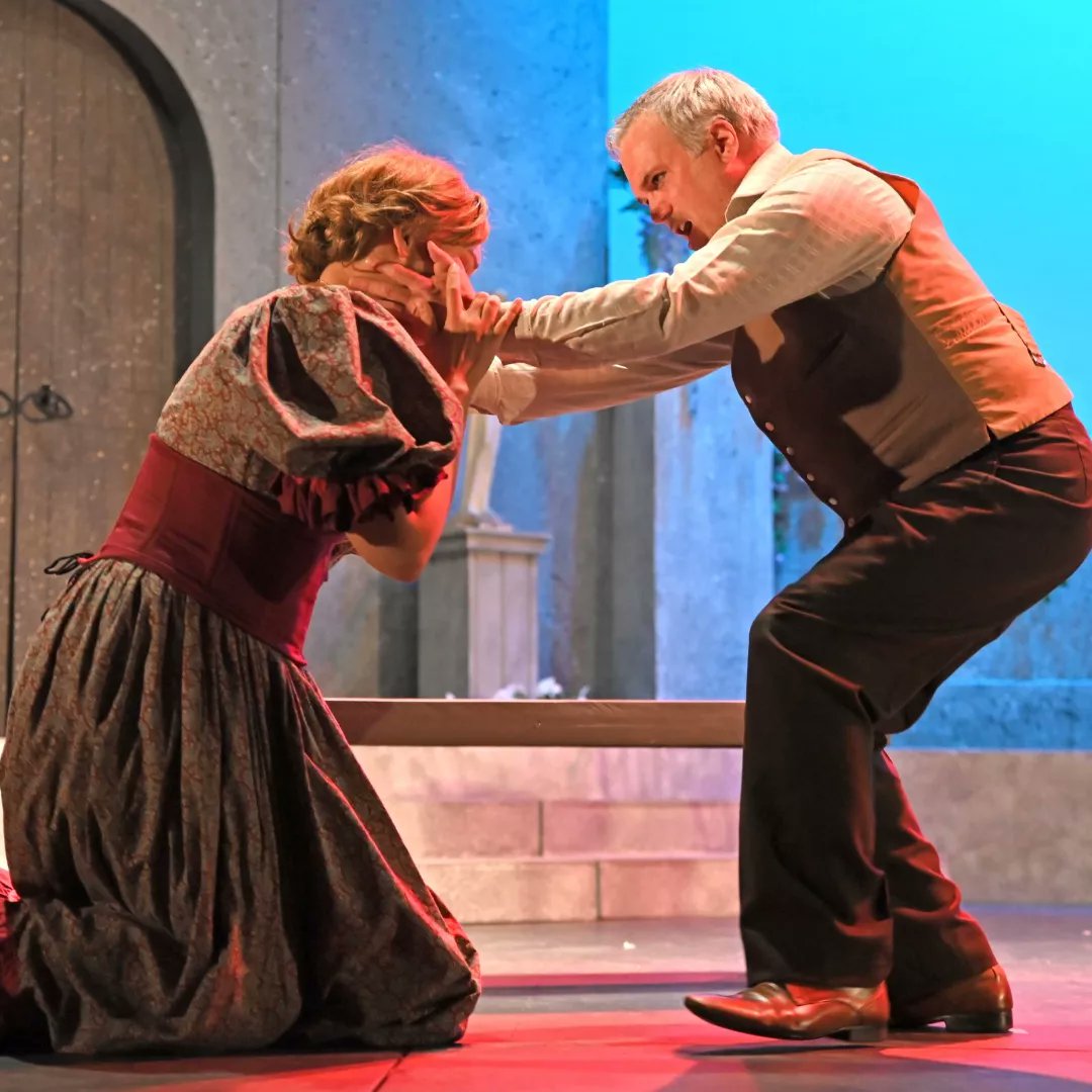 SouthgateOpera's tweet image. Wonderful opening night of Cavalleria Rusticana and Gianni Schicchi last night! Still 3 more chances to see it!

TICKETS: wyllyottstheatre.co.uk/whats-on/giann…
DON'T MISS OUT!

@Wyllyotts
Photos: @Steve_Beeston