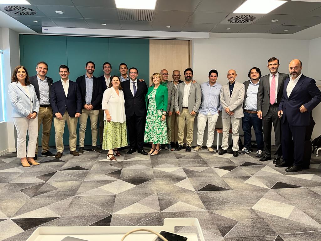 <a href="/Alastria_/">Alastria Blockchain Ecosystem</a>   ha celebrado su Asamblea General de Socios.
<a href="/DigitelTS/">Digitel TS</a> hemos estado presentes como socios de la mano de <a href="/josemanueloliva/">José Manuel Oliva</a>, Alejandro Alfonso Fernández y Alejandro Nieto Gallego.
 #blockchain