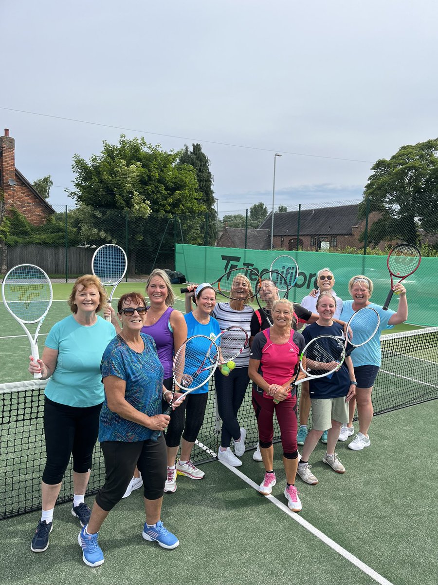 ZoeEdwards_16's tweet photo. Starting the mornings Cardio Tennis class with a PILATES for Tennis Warm Up. 

= a winning combination 💪🎾🧘‍♀️
.
.
.
.
.
.
#pilatesfortennis #tennisholidays#cardiotennis #hittobefit #tecnifibre https://t.co/GdKluNGJY3