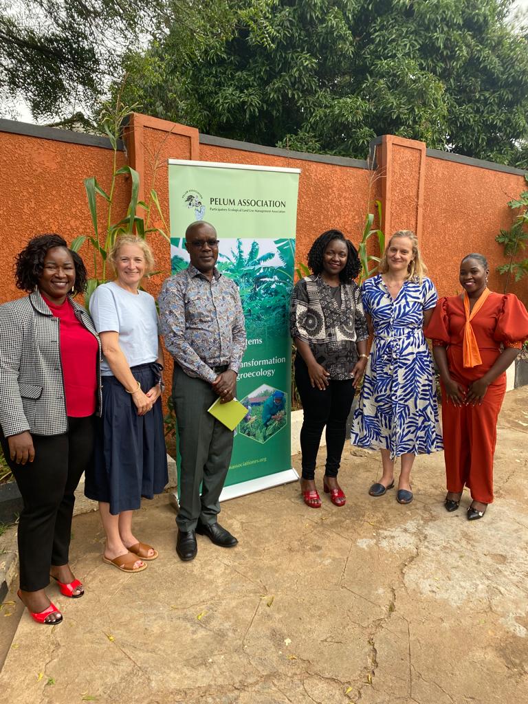 PelumRegional's tweet photo. Yesterday, we were obliged to host Imke &amp; Julia from @brotfuerdiewelt and had a fruitful engangement at the Regional Secretariat Desk as partners.
Thankyou Brot for the visit. https://t.co/MLGvKVH6lC