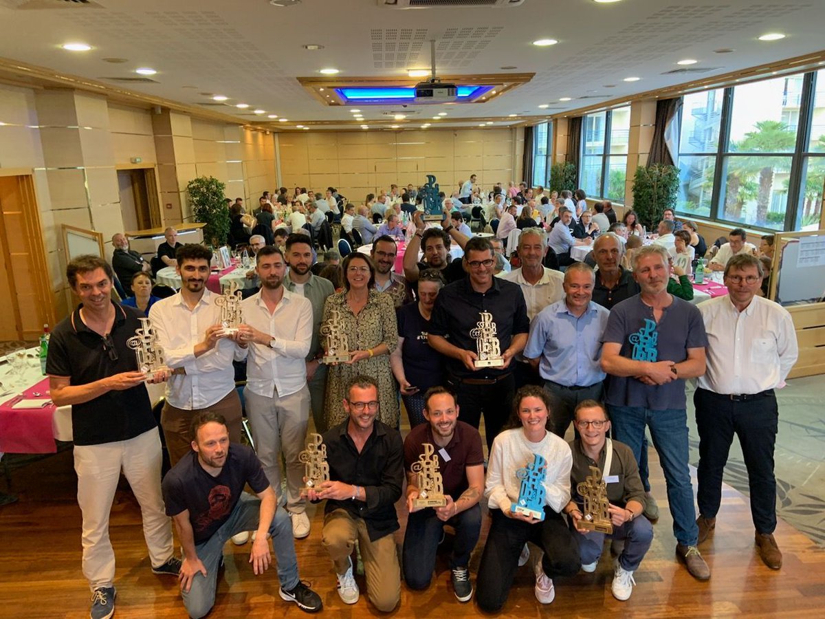 raphtual's tweet image. Notre #enquête @EnquetesActu sur l'impossible vérité concernant l'origine de l'incendie de #Lubrizol #Rouen, récompensée hier par @actufr 🙏
➡️ actu.fr/societe/person…