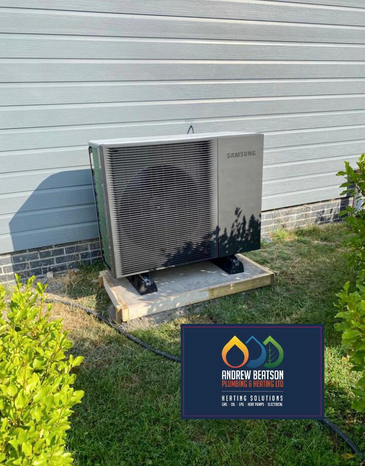 Some of the lads have been travelling further afield recently.
Here’s an image of an Air Source Heat pump installation near Weston-super-Mare.

#ashp #installation #heatpump #airsource #heatingsolutions #UK #growing #teamwork #beatsonheating