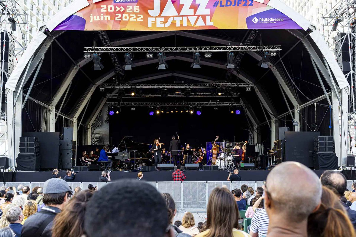 parisfriendly's tweet photo. La Défense Jazz Festival : concerts gratuits de jazz 
✏️ Du 26 juin au 2 juillet 2023
📍 Parvis de La Défense 92800 Puteaux 
✔️ SANS réservation 
❤️ https://t.co/D4z9yS92Q9
© cd92 Stephanie Gutierrez Ortega 
@LaDefenseJazz https://t.co/7nR4db3uQq