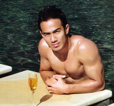 Happy birthday, Joe Taslim!

Catch him in the new season of WARRIOR , premieres next Thursday. 