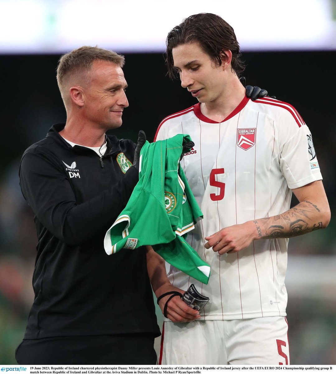 PhysioProHealth's tweet photo. ๐ Welcome back, Danny Miller! ๐ฎ๐ช๐โโ๏ธ
After an incredible two-week camp with the Ireland National Football Team, our head physio is back and ready to work his magic at the clinic! โจ๐ช
#WelcomeBackDanny #TeamPhysio #IrelandFootball #DedicationToExcellence https://t.co/u7IJQOfGSi