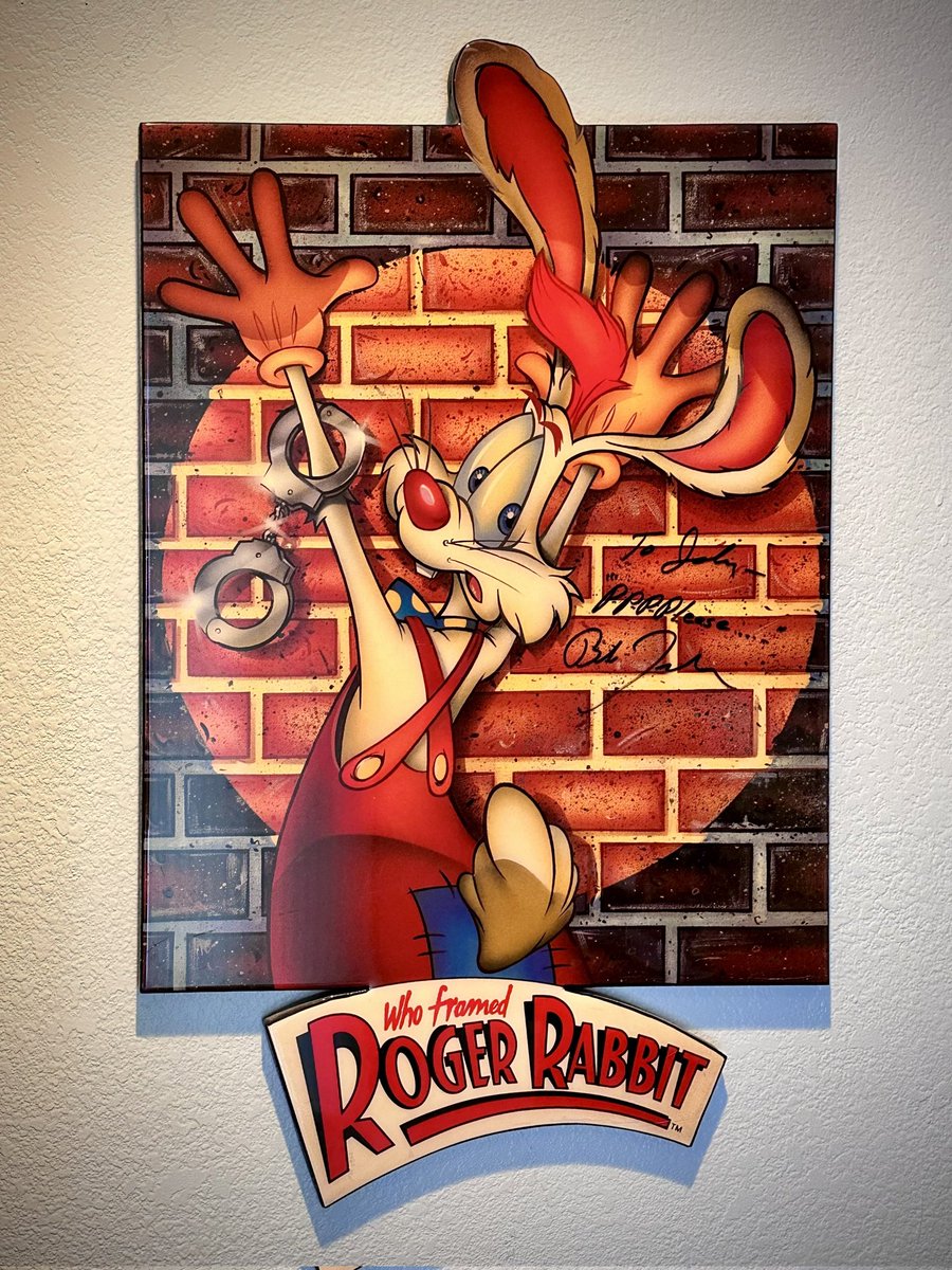 Artist John J has been inspired by Who Framed Roger Rabbit? since he was a child. What a fitting way to close out 35 anniversary of this movie with the public drop of John's Ink Blots, inspired by the movie! Public sale goes live in an hour!
#NewReleases #digitalcollectibles