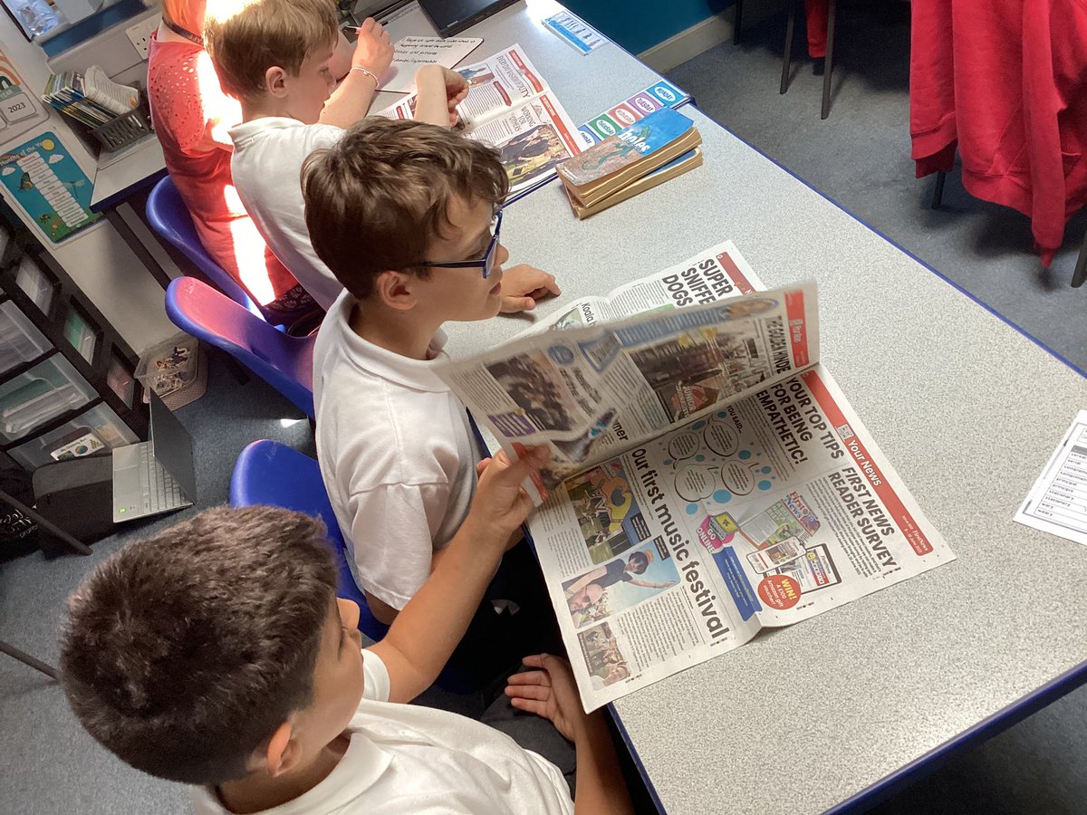 MoorlandsHudds's tweet image. Year 5 have been researching journalistic writing ready to write our own newspaper article on Stanley Yelnats #mpsyear5 #mpsEnglish