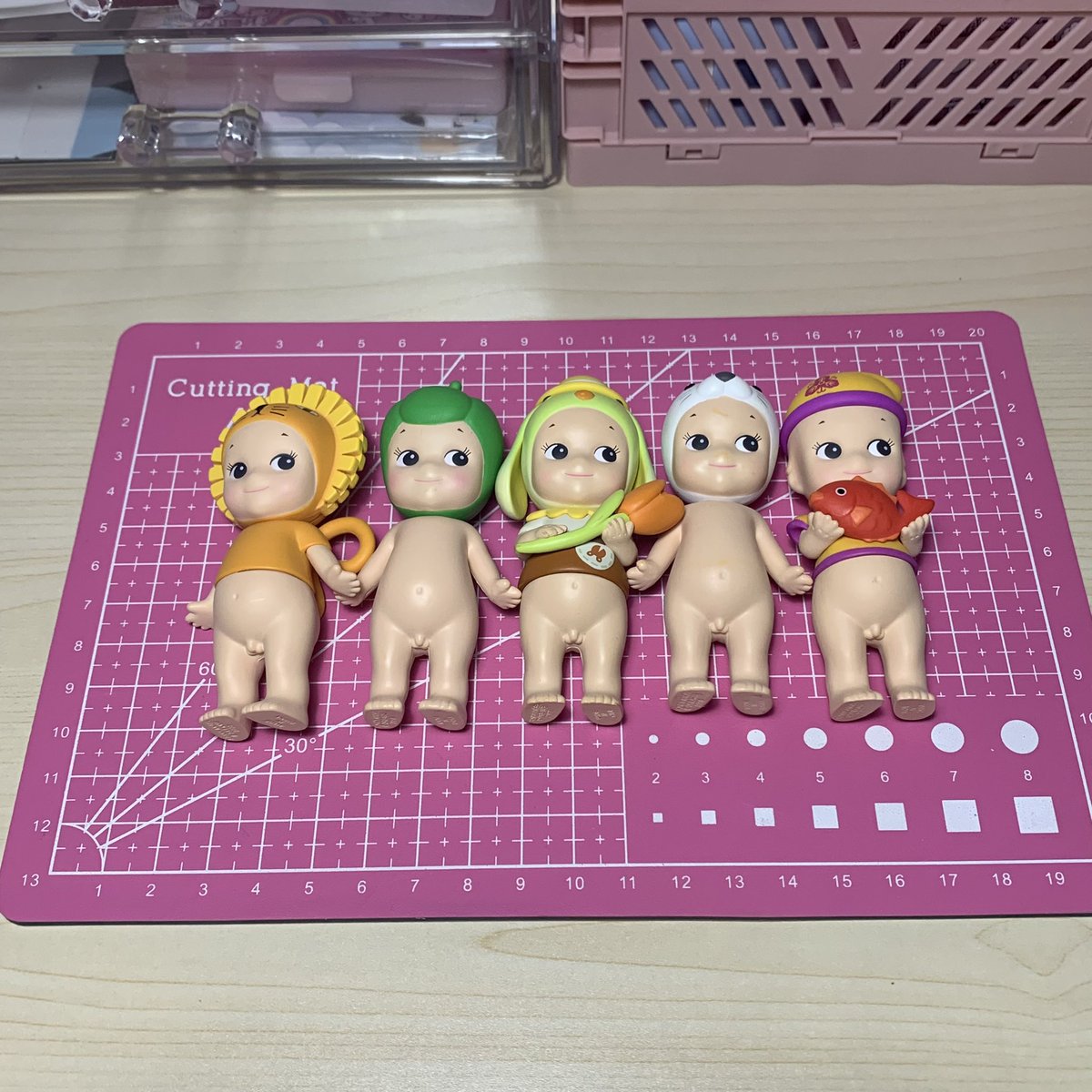 caratpatch17's tweet photo. ๑₊〃˚ꔛ🥕sonny angels ph wtt wts lfb 

#c4ratp4tchbentables

 ⩩ green bell pepper — 570
 ⩩ ebisuten — 640
 ⩩ donna willson dog richie — 650
 ⩩ seal — 560
 ⩩ close to nature — 810

 𓈀❗️only exclusive for exclusive
 𓈀 mod and mop — thru sh0p33
 ❌ impatient, sensitive https://t.co/5FFSlBt364