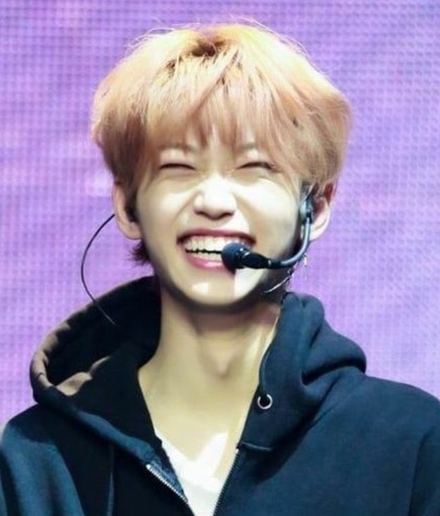 Please don’t stop speaking about the issue and voicing your concerns, Don’t stop using the tag, Don’t stop emailing JYPE and don’t let anyone convince you that the threats are anything but serious. Felix only has us by his side.

JYPE PROTECT YOUR ARTISTS 
#ProtectFelix