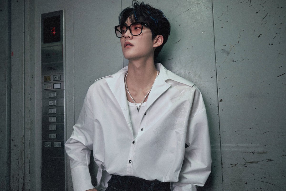 ppthyg's tweet photo. ที่มาของคำว่า หล่อแบบมีแค่ลิฟท์ที่เอาลง น้องเคอแลงเกิ้น🔥 https://t.co/gR28FB0XrZ