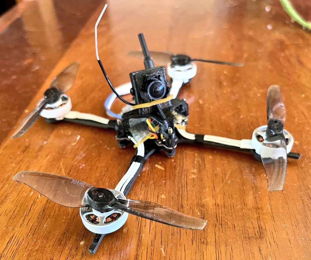 AUADRT's tweet photo. A new #FreshBuildFriday from @AustralianArmy #DroneRacing Team pilot #Mish of MUR: an awesome little ripper!

FPVcycle Babytooth
FPVcycle 1303 11400 kv motors
ZeezF4 micro plus-shaped FC
CADDX Ant Lite nano camera
TBS Unify Pro32 nano

#SendIt!

@ChiefAusArmy @FORCOMDAusArmy https://t.co/XtQhxgpiXm