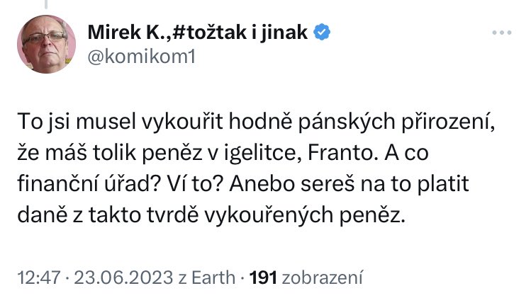 OdpadT's tweet photo. Toto je skutečná tvář bodrého stréca, kterému se nedaří vytáhnout z vašich kapes mergle “na knížku”. Závistivý sprostý zoufalec, alkoholik a unterwasserman @komikom1 https://t.co/NksU6B8GnA