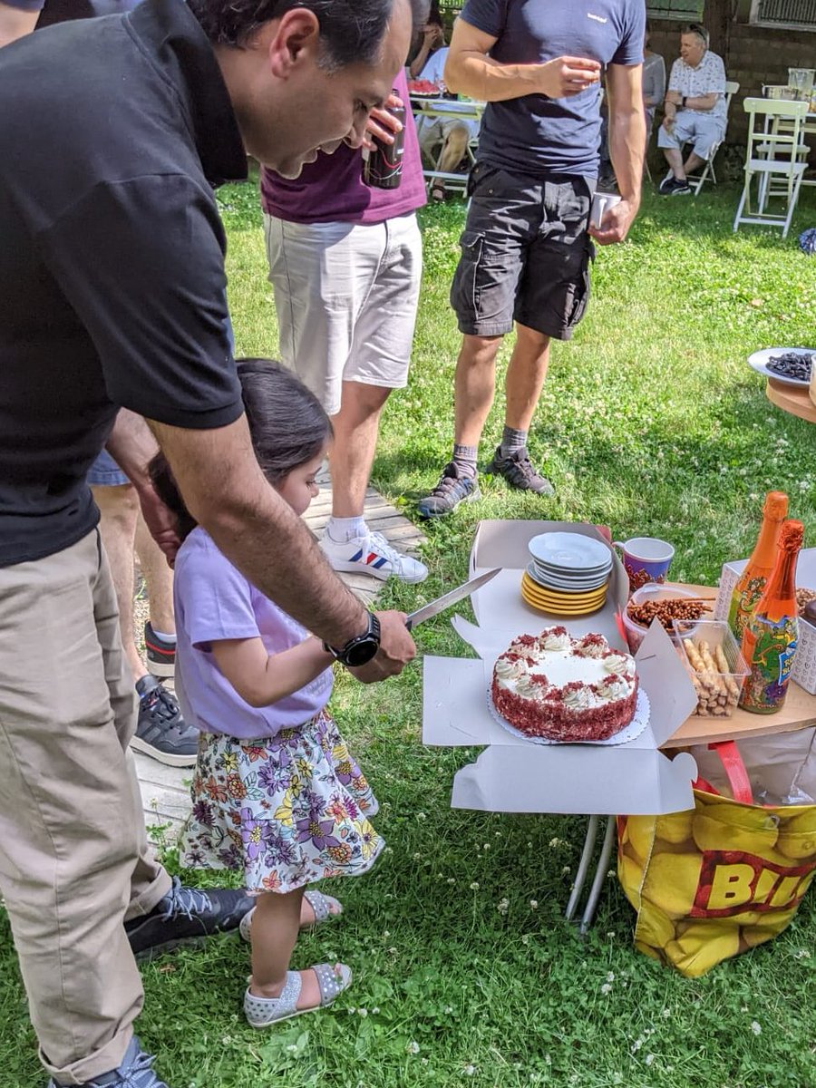 zahidalizafar's tweet photo. 22.06 what a day to remember! Defended my PhD on my daughter's birthday. Couldn't ask for a better coincidence. 
Huge thanks to my incredible team members @NMS_FZU for making it extra special with a surprise celebration. 🎓🎉🎂 
 #PhDLife #AcademicMilestone #grateful https://t.co/fp2KJMPPDa