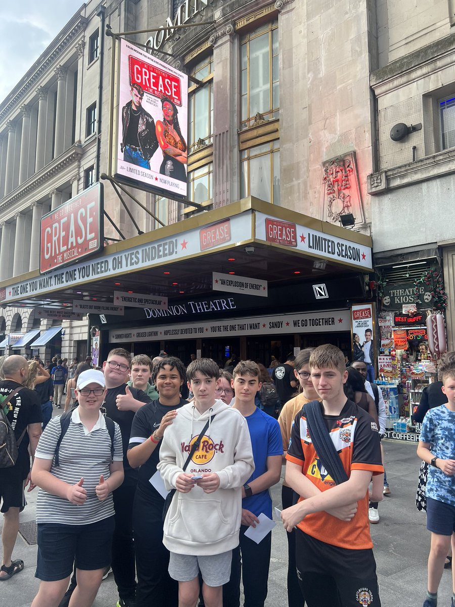 AiredaleAcad's tweet photo. Epic day 1 in London

In our element with Shakespeare, stunning views of London, mesmerised with the dancing and singing of Grease 

@The_Globe @TheLondonEye @DominionTheatre 

#london #gogreaselightening #birdseyeview https://t.co/DLqp1R5JAN