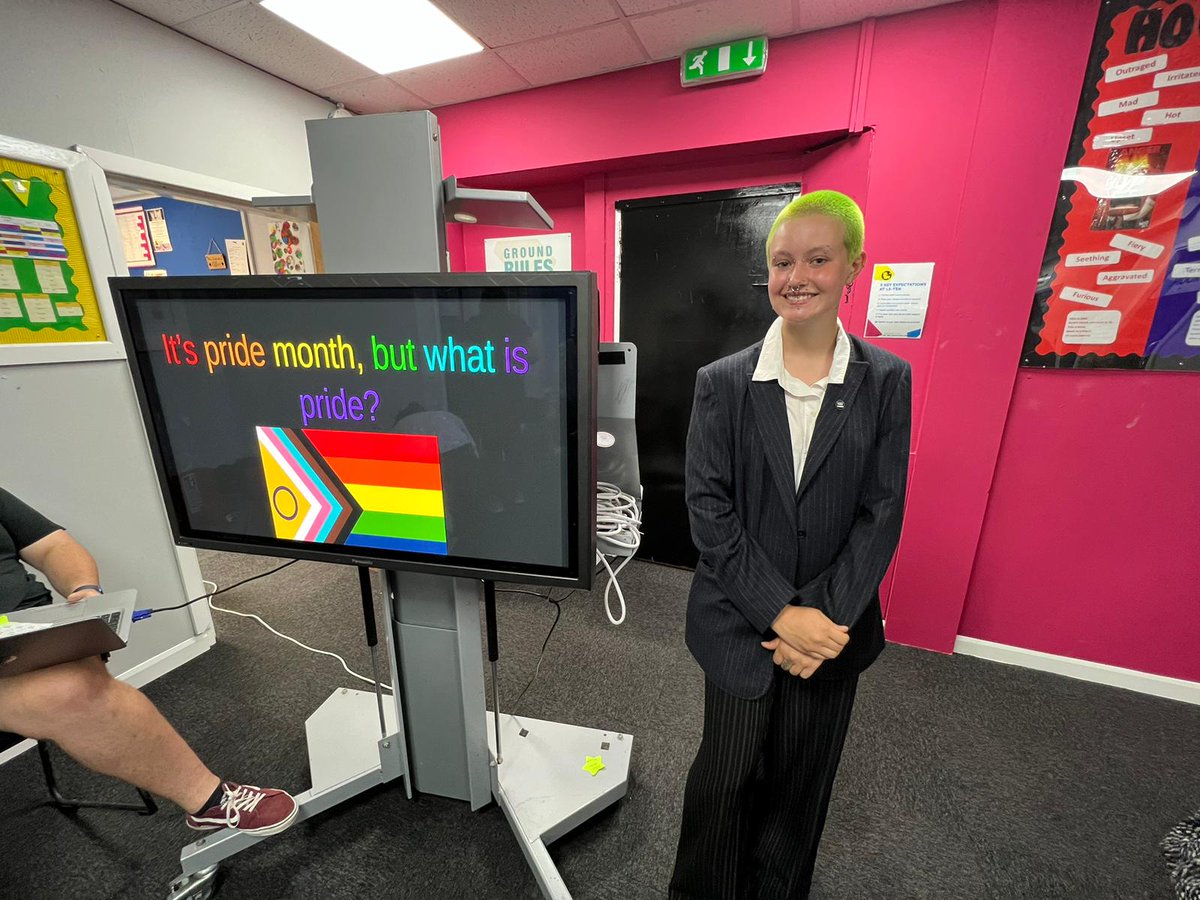 LSTENLeeds's tweet image. We are really proud of Ro, who started out with us as a volunteer, now works at the front desk and is a skateboard coach. And now they did an amazing assembly for the learners in our education provision - on what is Pride and an introduction to Pronouns!