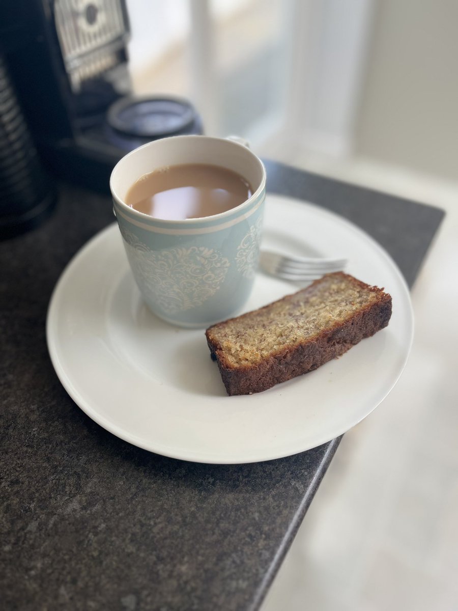 Friday afternoon….means only one thing time for tea and cake! I’ve conducted much single participant research on this and can say categorically this is a mood enhancing activity 🤣🍰🫖 #teaandcake #healthpsychology