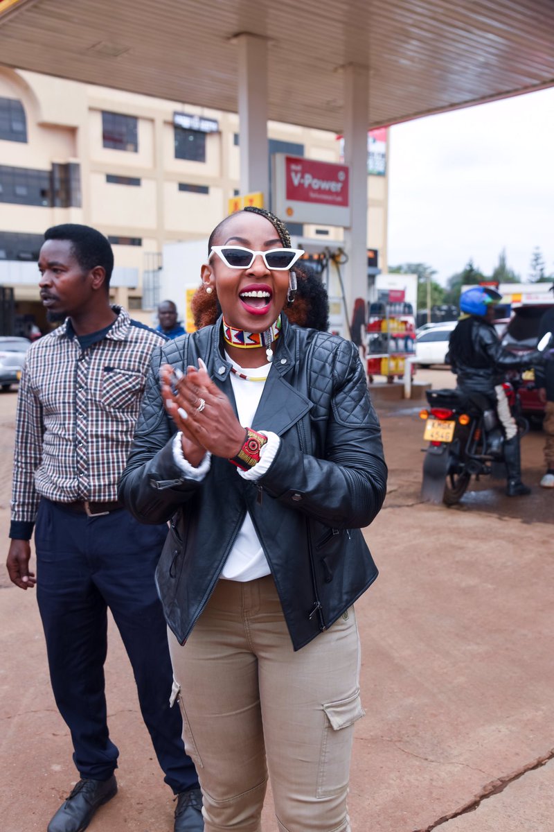 NRGRadioKenya's tweet photo. Vasha sisi hawa😎😎the transit gang tunasija kwa ubaya😜😜🥳
@xclusivedeejay @MwalimuRachel @Shell
#ShellPowerWeekend
#NRGRallyWeekend https://t.co/QNaRPQUKDr