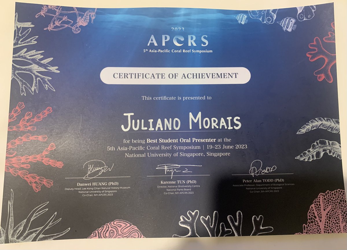 Wrapping up an incredible experience at @apcrs2023 in #Singapore with a nice surprise - honored to have received the 'Best Student Talk” award 🎉🎉 A huge shoutout to the entire #APCRS2023 team for organizing such an outstanding conference! See you all in Malaysia 2026 🪸🐠