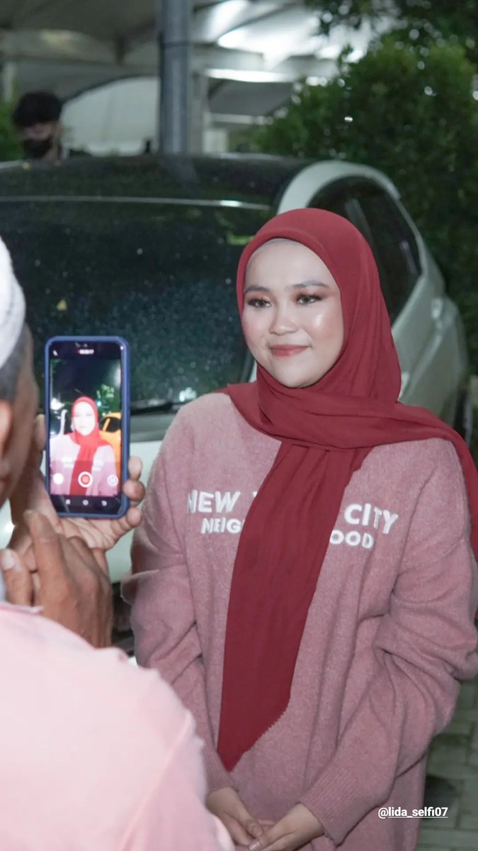 andi_demi's tweet photo. yuk semangat dan kompak ini malam

#SelfiYamma
#CintaSejatiSelfi
#SelfiKomentatorDAA6 https://t.co/2lqS2X0EX3