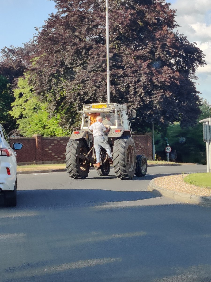 @BBCCountryfile @DVLAgovuk 
Funny what you see on the roads these days when it's warm outside 😀