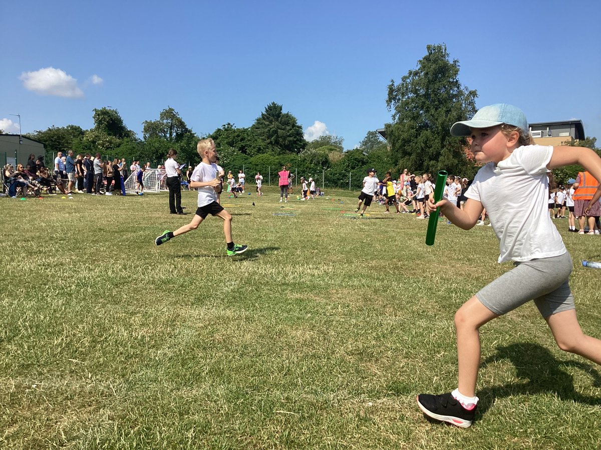 MPS_Y2's tweet photo. Year 1 and 2 sports day was fabulous yesterday! The Spencer Family were the overall winners, but all the children had a brilliant time competing and cheering each other on. Well done to all!🥇🏃🥳 https://t.co/tzT9eEewJC