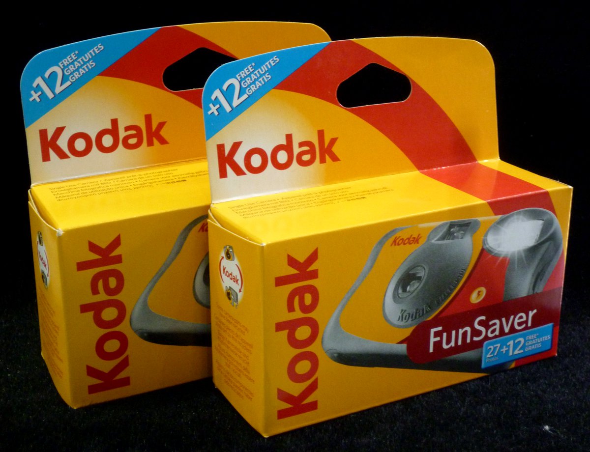 Kodak FunSaver disposable cameras are back in stock, just in time for your summer holiday/party etc!
39 pictures, a built in flash and 800 ISO film. Plus we can develop it for you too!
#kodak #analoguecommunity #disposablecamera #35mmfilm #35mmcamera #filmisnotdead #bosslady https://t.co/gMs16EgCuT