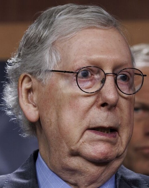 🤬 I hold @LeaderMcConnell responsible for all the CRAP that’s going on!

#McConnell is the one who INSTRUCTED Republicans to ACQUIT #Trump in his 2nd Impeachment!

And then said in a speech...

#Trump is 'PRACTICALLY & MORALLY RESPONSIBLE' for the attack on Jan 6.

#MoscowMitch