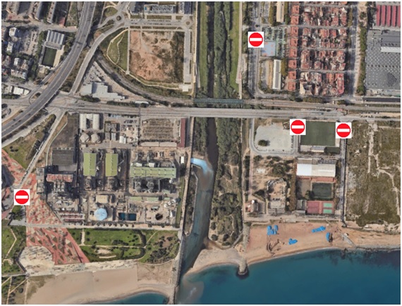 Policia Local Sant Adrià (@policialocalsab) on Twitter photo Per motiu de la revetlla de Sant Joan, aquesta tarda, a  les 12.00 hores els accessos amb vehicles a la platja del litoral i a la platja del fòrum estaran restringits fins a les 6.30 hores del dia 24 de juny. Per motiu de la revetlla de Sant Joan, aquesta tarda, a  les 12.00 hores els accessos amb vehicles a la platja del litoral i a la platja del fòrum estaran restringits fins a les 6.30 hores del dia 24 de juny.