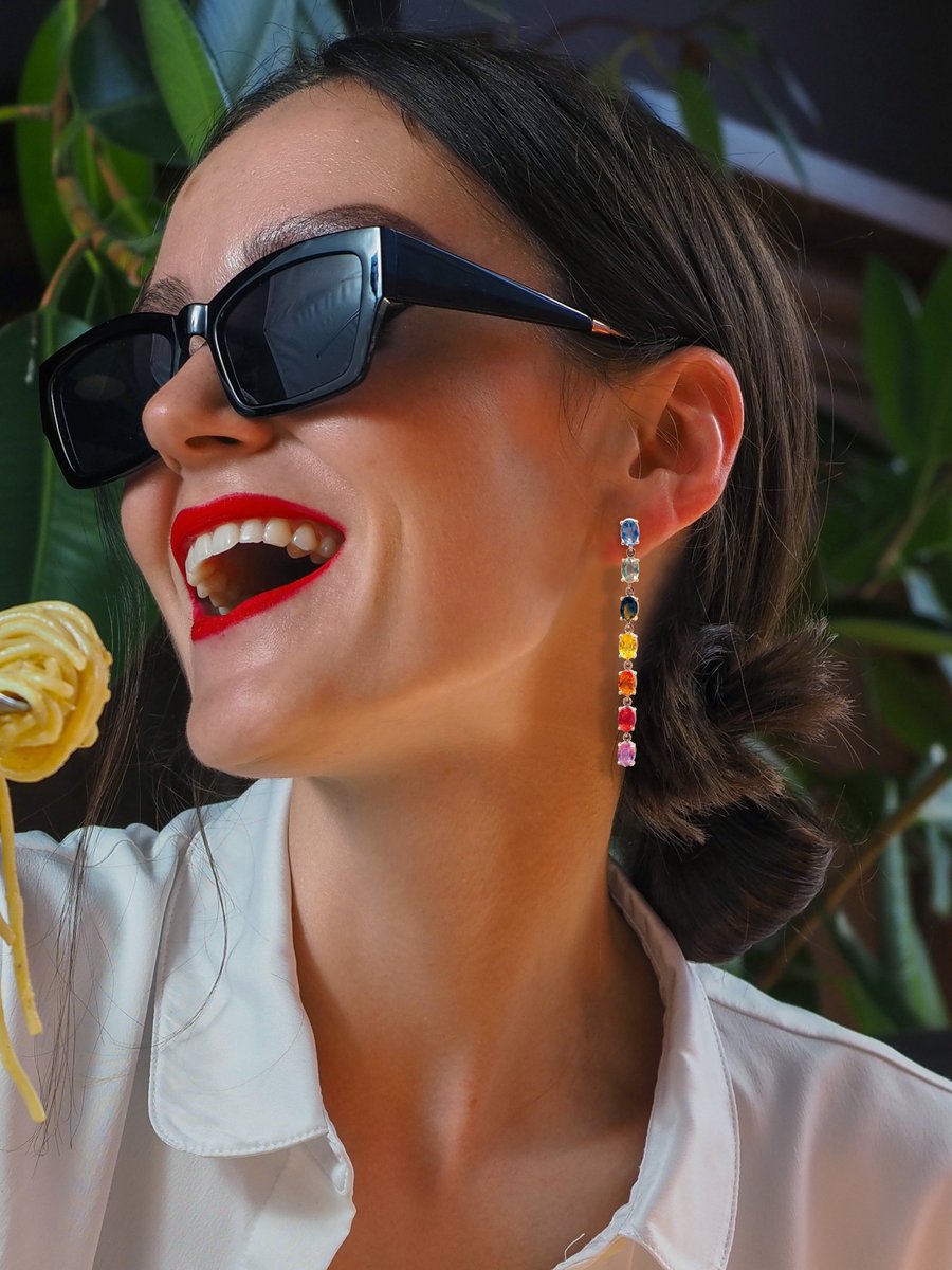 jordanjoyeros's tweet photo. Rainbow of sapphires
#JordanJoyeros #diseñadores #Joyería #fabricantes #gemologos #pendientes #earrings #oro #gold #zafiroazul #zafiroamarillo #zafiroverde #zafironaranja #diseñamosparati #wedesignforyou
https://t.co/rxmAcxLulm https://t.co/5jKg1IxQGP