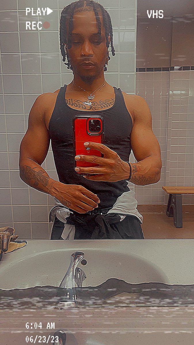 kick.com/XKingWellzX

twitch.tv/xkingwellzx

youtube.com/@XKingWellzX