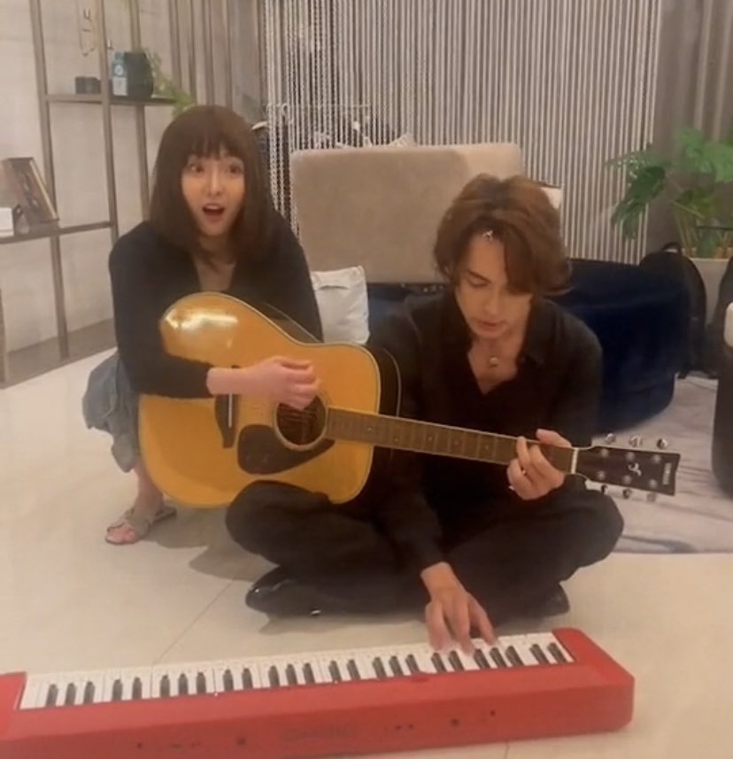 z_meilinlin's tweet image. ต้องมีอะไรผิดพลาดตรงไหน 
ไม่เข้าใจเลยสักครั้ง🤣 @nnenevader