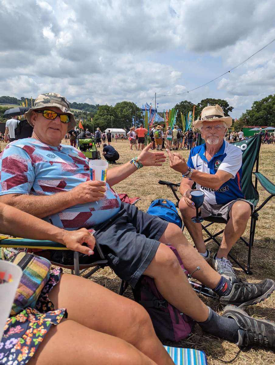 Mind - the - Gap
#Glastonbury #twitterclarets #PeaceAndLove