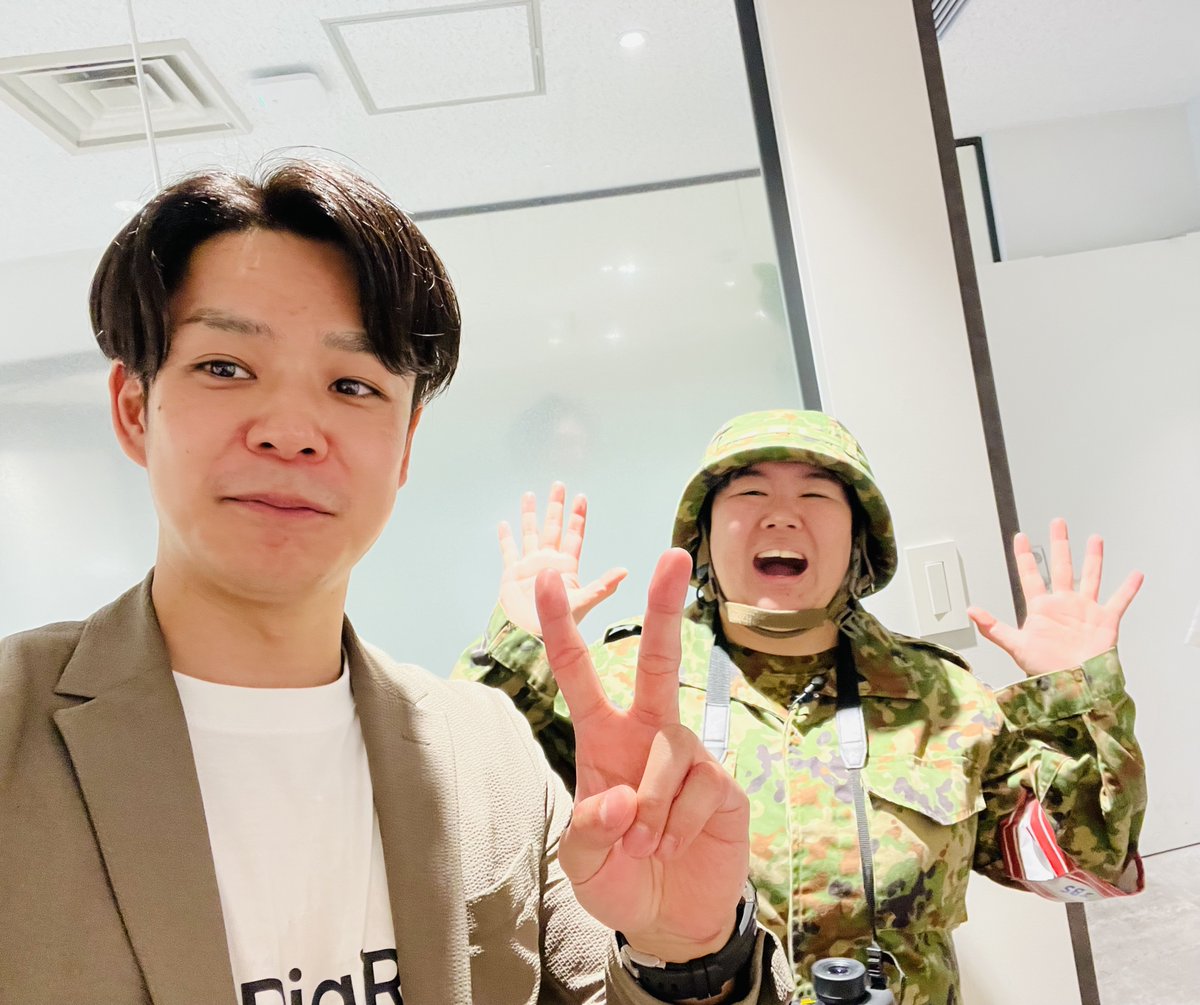 masahirochaen's tweet photo. 【㊗️サンデージャポン出演🎉】

6月25日（日）朝9:54から出演予定なのでみなさん見てね〜

スタジオにて生成AIについて語ったり、AIを使ったサービスのデモも披露します💪

そして、今日はやすこさんと事前ロケでした☺️

めっちゃ礼儀良くて面白い方でした😂

お楽しみに〜

@yasuko_sma