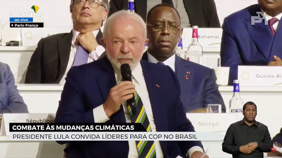 ptbrasil's tweet image. "Esses fóruns não podem ser um grupo de luxo, a elite política. Não. Nós temos que chamar os desiguais, os diferentes, para que a gente possa atender à pluralidade dos problemas que o mundo tem", @LulaOficial