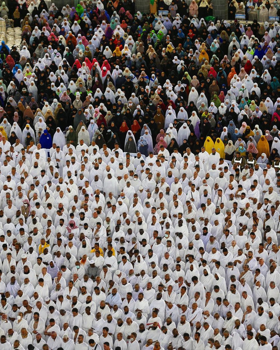 Ya Allāh, make me amongst Your pious servants, forgive my sins, remove my hardships and ease me of my burdens, for You are the One who has control over everything.