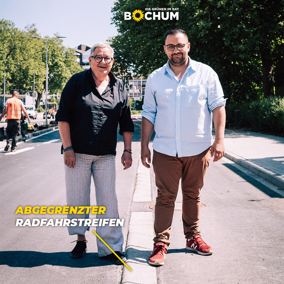 gruenebochum's tweet image. Der #Starkregen hat das Schwammstadtprinzip auf der Hattinger Straße pünktlich zur Eröffnung des Teilstücks Schauspiel bis Hüttenstraße getestet. Mit Erfolg. Der Straßenabschnitt ist ein #Pilotprojekt, dass sich sehen lassen kann.