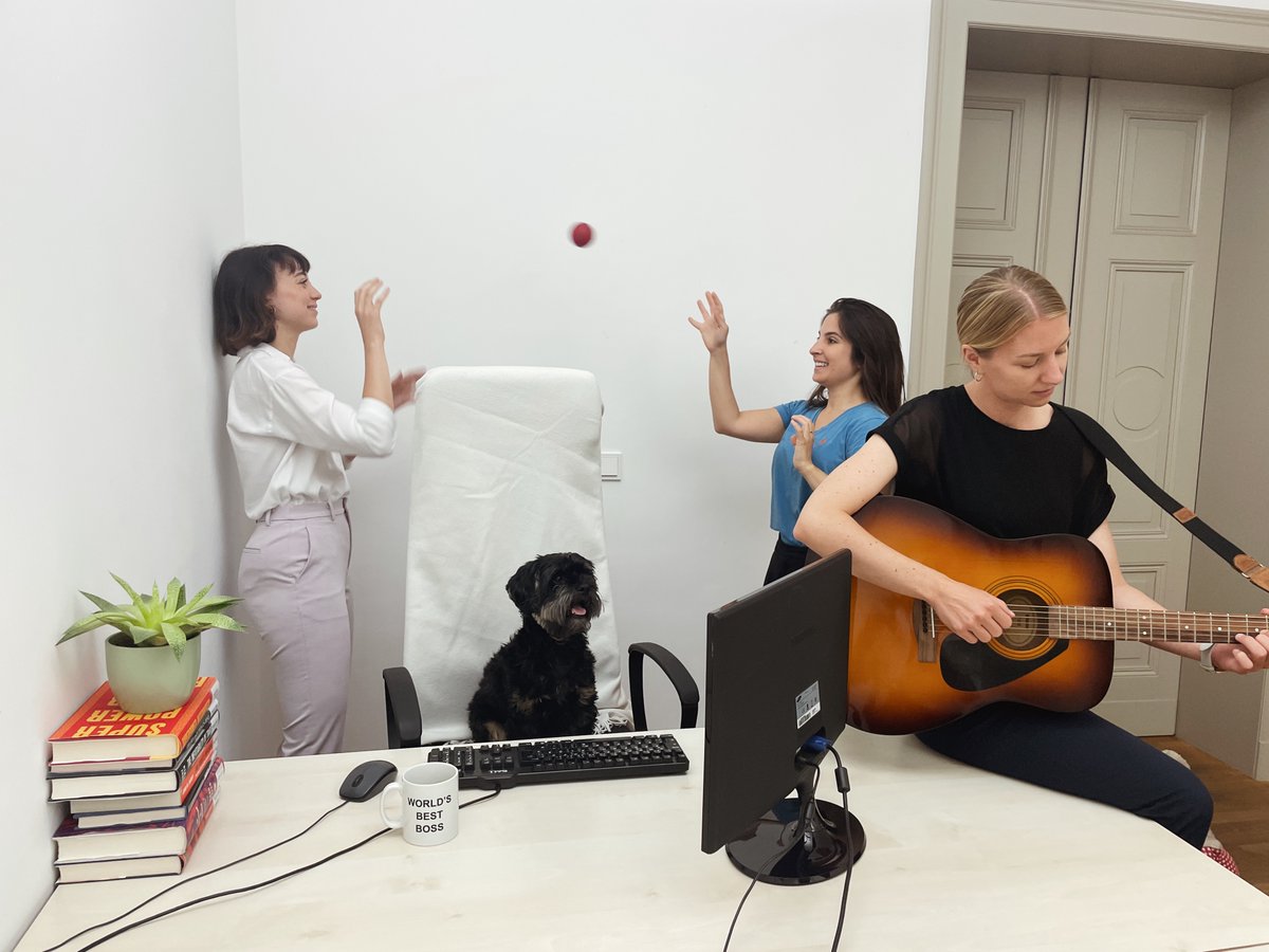 GPPi's tweet photo. 🐶 It’s #InternationalOfficeDogDay!

This one goes out to all the busy canines keeping their human colleagues in check… https://t.co/oYMPVWSjuC