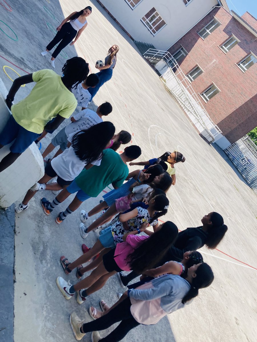 Ya hemos dado el pistoletazo de salida a las colonias urbanas en Baikaba Bilbao. ¡Nos esperan varias semanas de diversión! - Baikaba Bilboko udalekuak hasi egin dira. Aste askotako dibertsioa dugu zain! <a href="/SalleSec_Bilbao/">La Salle Sector Bilbao</a> <a href="/FundlaCaixa/">Fundación ”la Caixa”</a> #CaixaProinfancia <a href="/OSELaSalle/">Coordinadora Obras Socioeducativas La Salle</a> #HarantzagoBegira