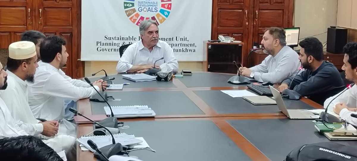 SustainableUnit's tweet photo. 9th Sub Projects Review and Approval Committee (SPRAC)-Pakistan Community Support Project(PCSP) Meeting was held under the chairmanship of DG-SDU, P&amp;D Department. DG-SDU directed the PCSP Director to highlight those schemes which built trust of the people of erstwhile FATA. https://t.co/aD1YkLRagn