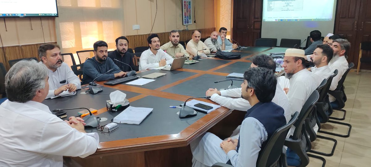 SustainableUnit's tweet photo. 9th Sub Projects Review and Approval Committee (SPRAC)-Pakistan Community Support Project(PCSP) Meeting was held under the chairmanship of DG-SDU, P&amp;D Department. DG-SDU directed the PCSP Director to highlight those schemes which built trust of the people of erstwhile FATA. https://t.co/aD1YkLRagn
