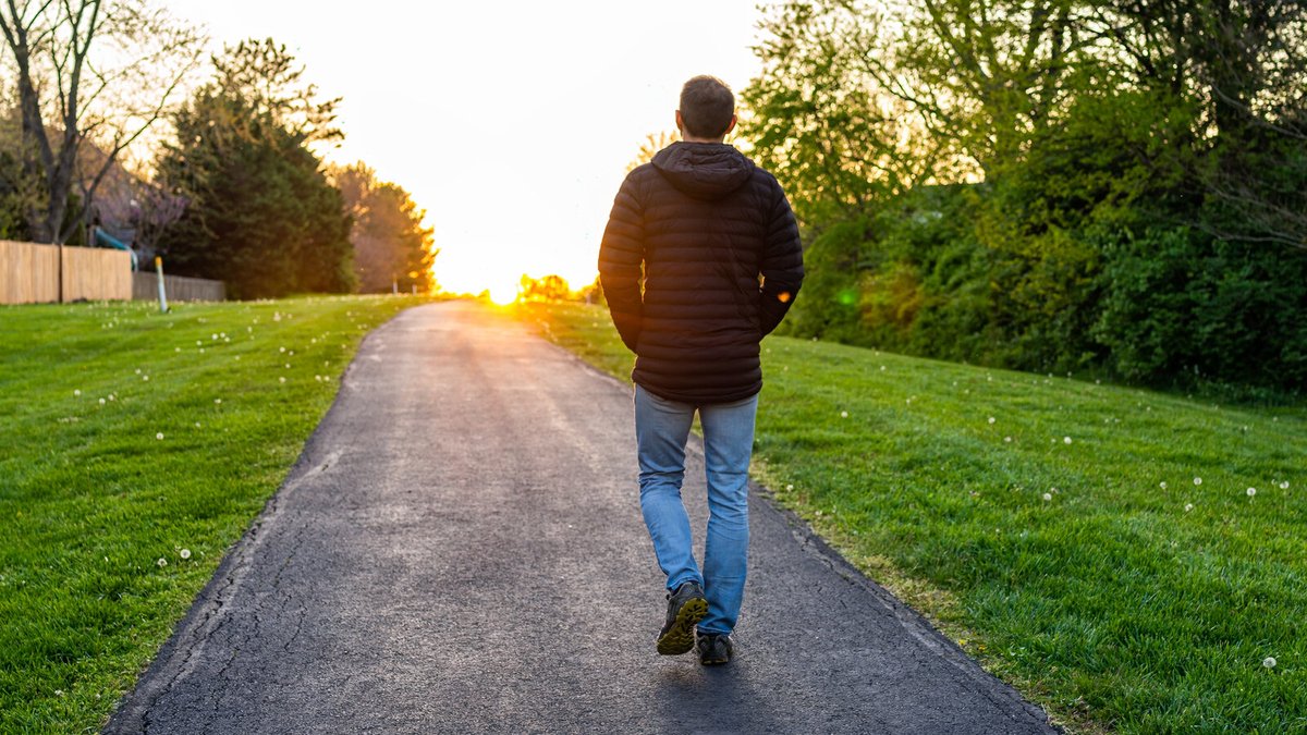 The most effective method for sustainable weight loss:

• It’s not running
• It’s not Orange Theory
• It’s not hours on the elliptical

It’s walking.

Here’s why: